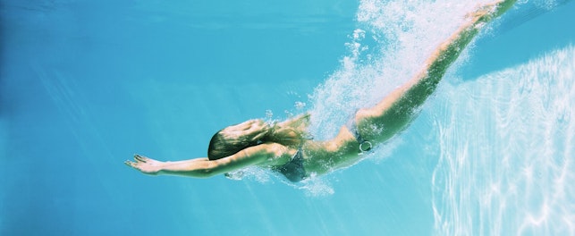 Woda w basenach publicznych podlega stałemu narażeniu na różnego rodzaju zanieczyszczenia biologiczne.